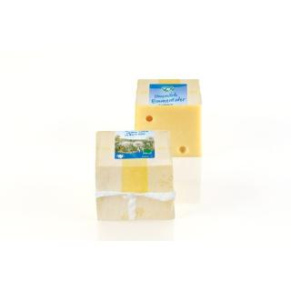 Käse Emmentaler am Stück